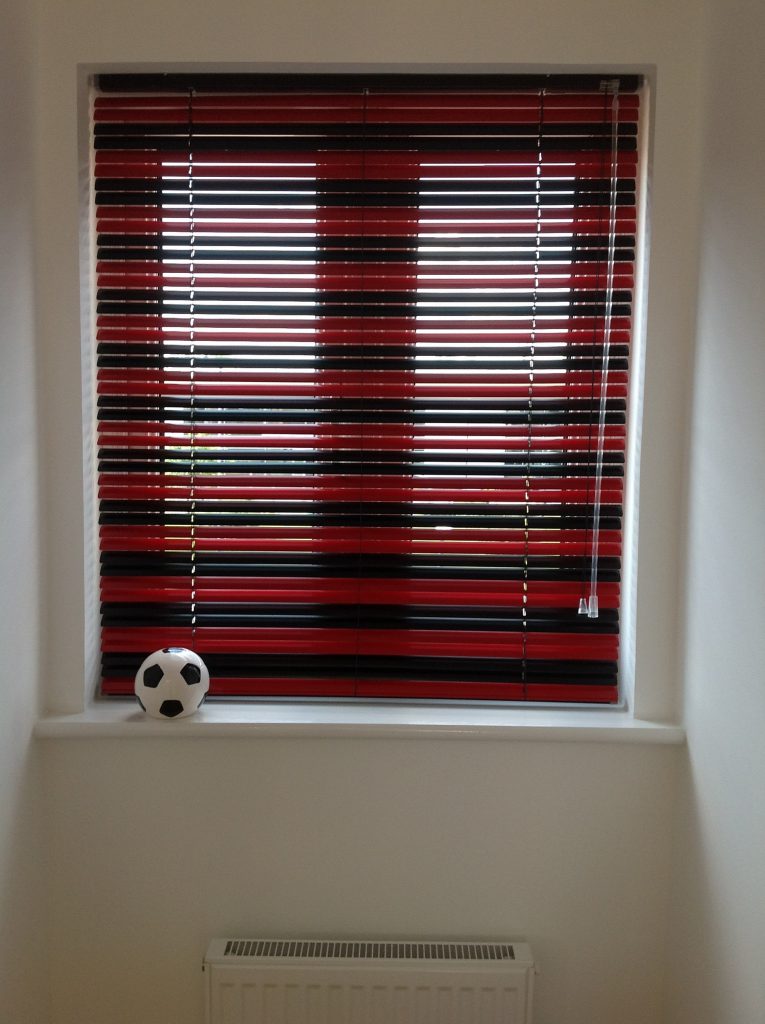 metal venetian blinds